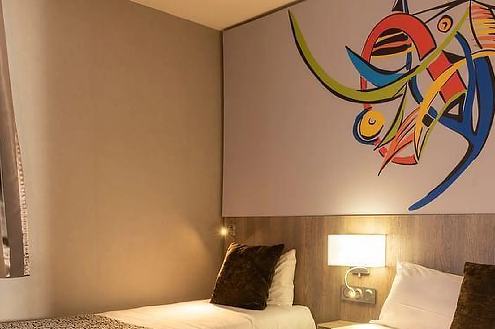 Lieux événementiels, THE ORIGINALS HÔTEL LA TERRASSE TOURS NORD***