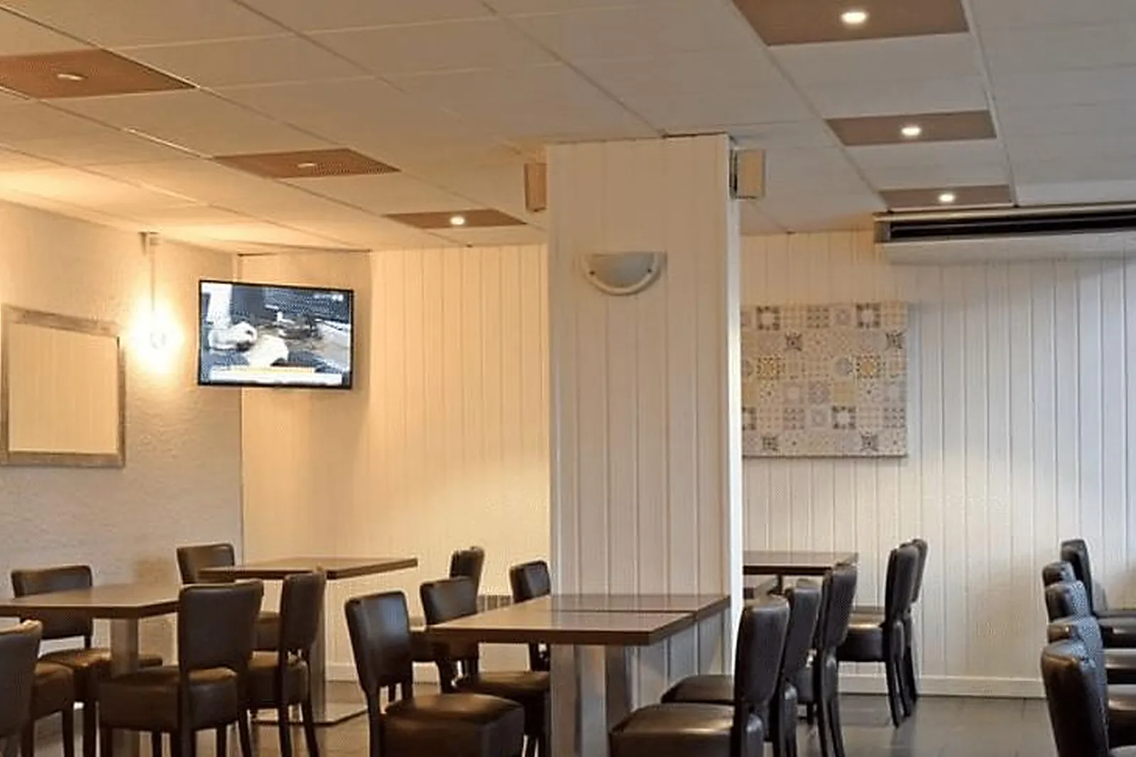 Lieux événementiels, THE ORIGINALS MONTÉLIMAR***