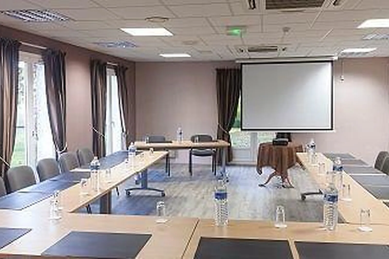 Lieux événementiels, THE ORIGINALS ORLÉANS PARC HÔTEL ****