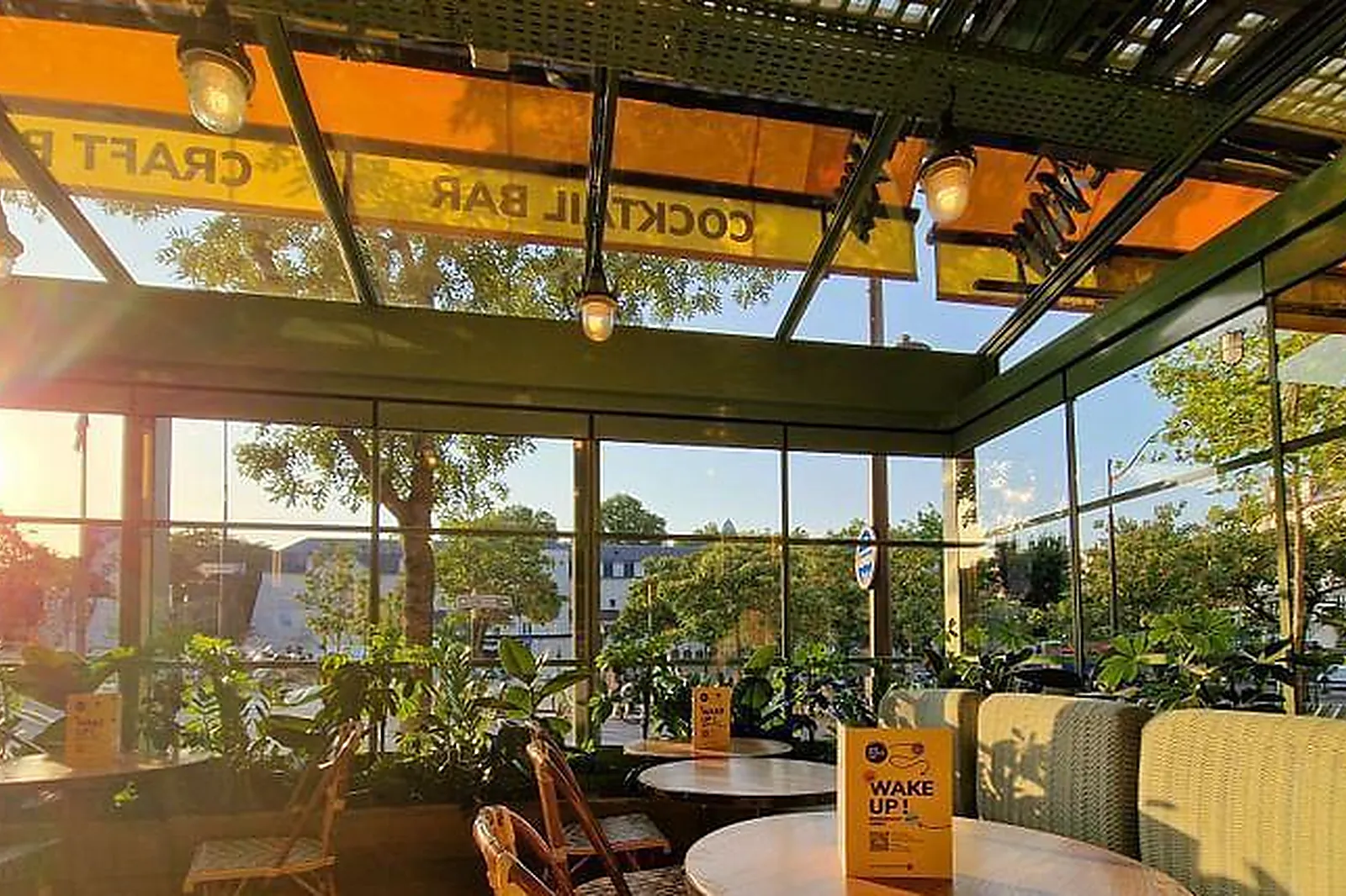 Lieux événementiels, THE PLACE TO...GARE DE L'EST