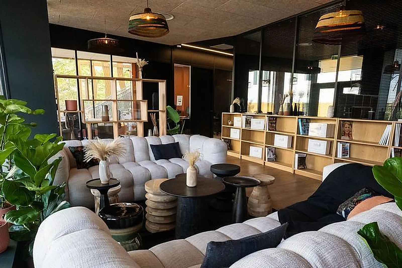 Lieux événementiels, THE PLACE TO - LA GRAVADE