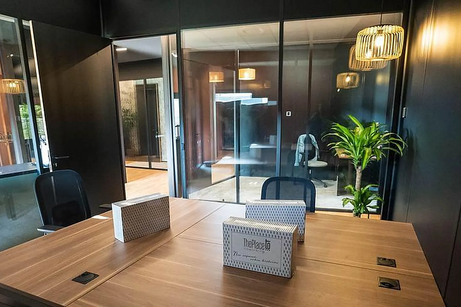 Lieux événementiels, THE PLACE TO - LA GRAVADE