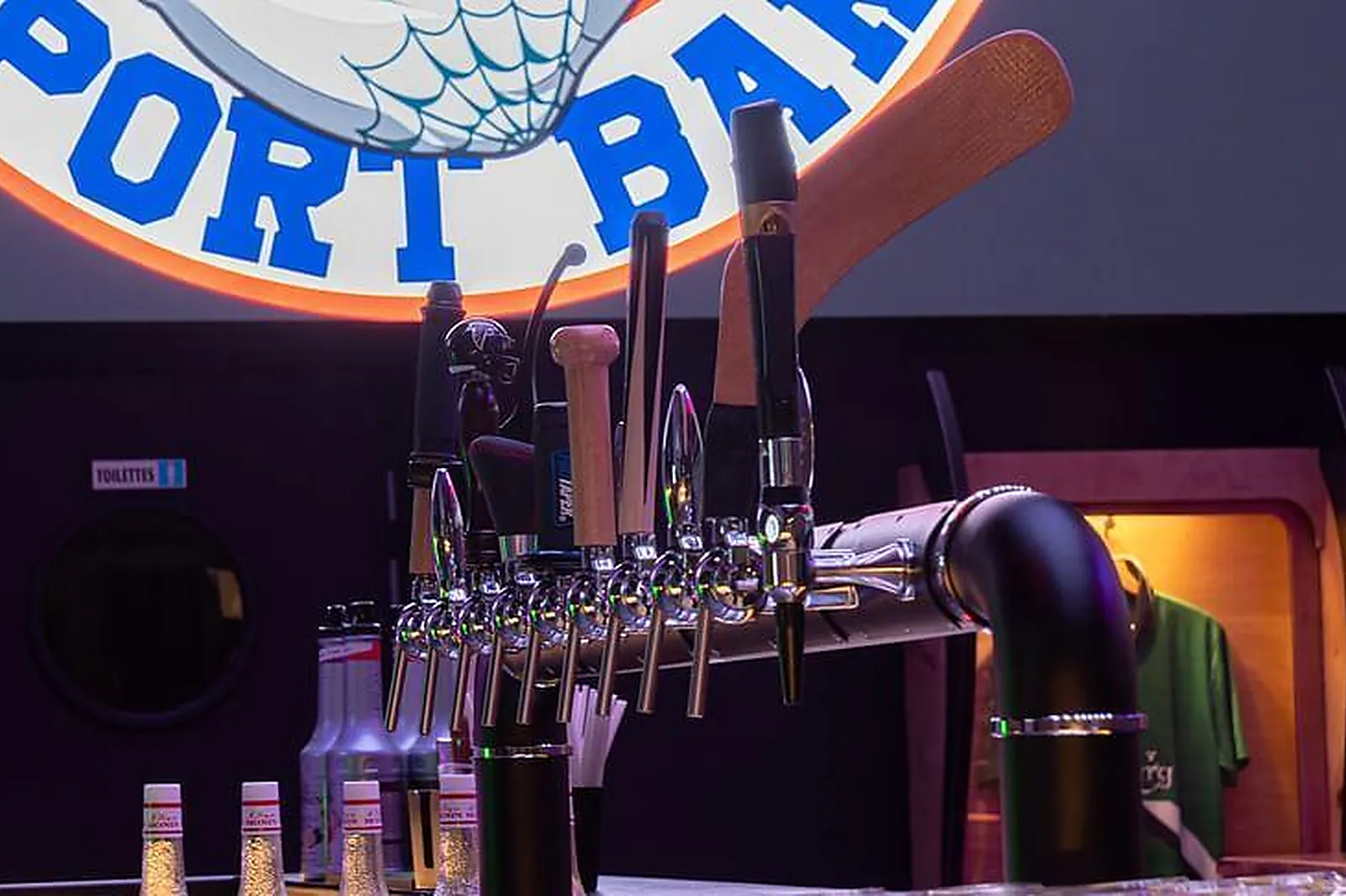 Lieux événementiels, THE ROOKIE'S SPORT BAR