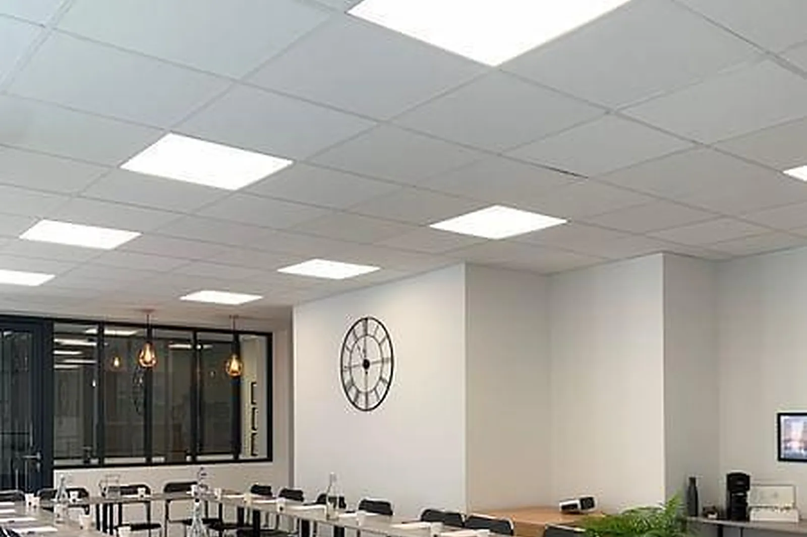 Lieux événementiels, THE ROOM