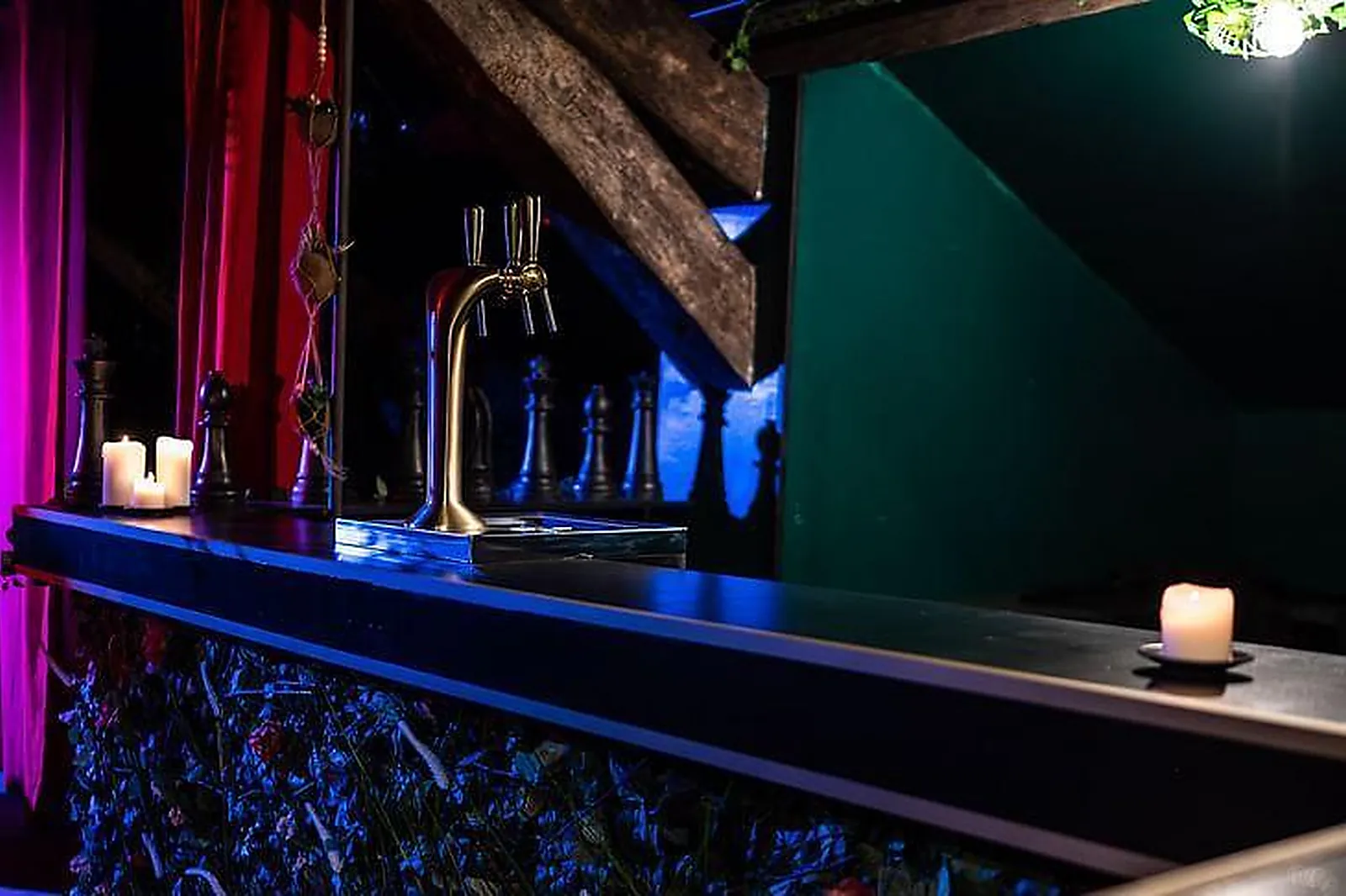 Lieux événementiels, THE SECRETS ALCAZAR - SALLE ESPACE BAR IMMERSIF