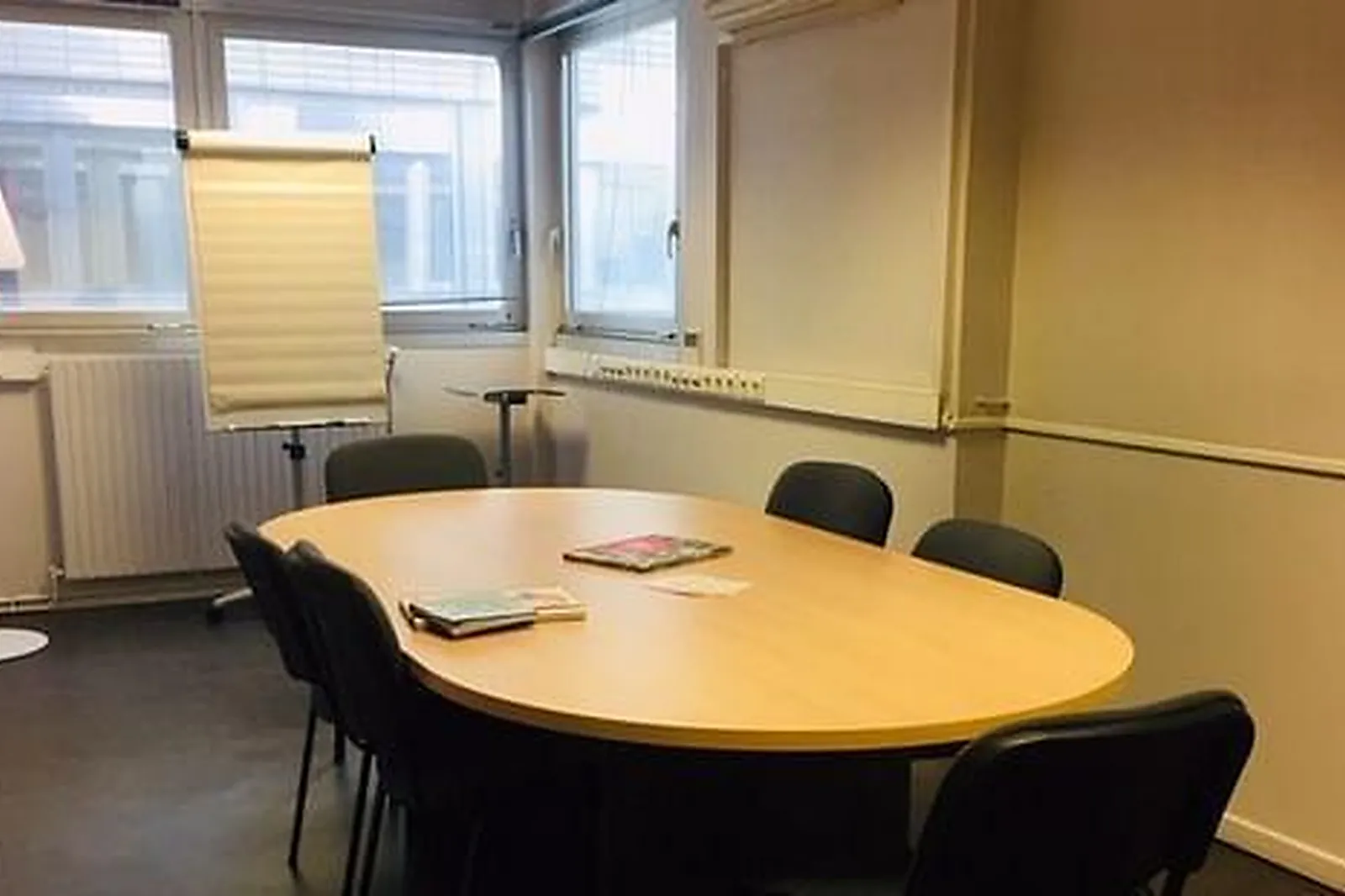 Lieux événementiels, THE PLACE TO BEES