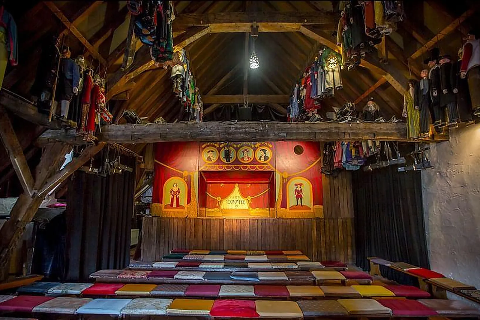 Lieux événementiels, THÉÂTRE ROYAL DE TOONE