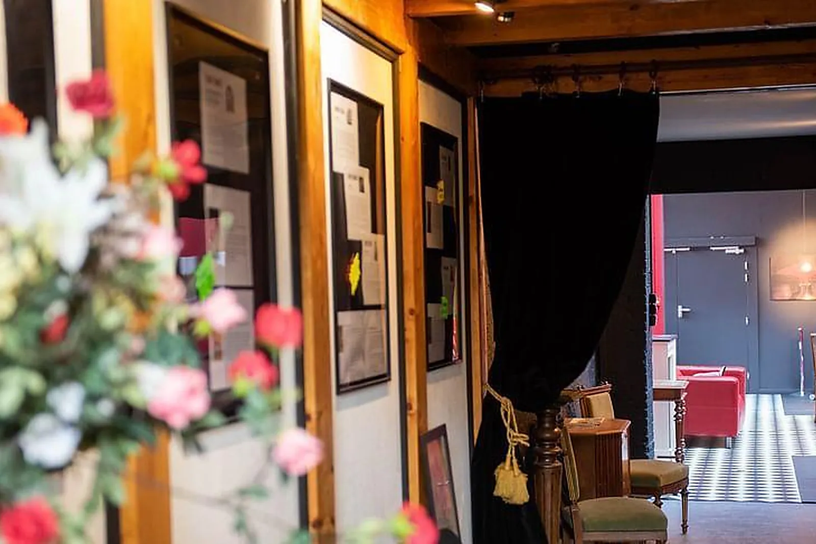 Lieux événementiels, THÉÂTRE DE LA PETIT RUE