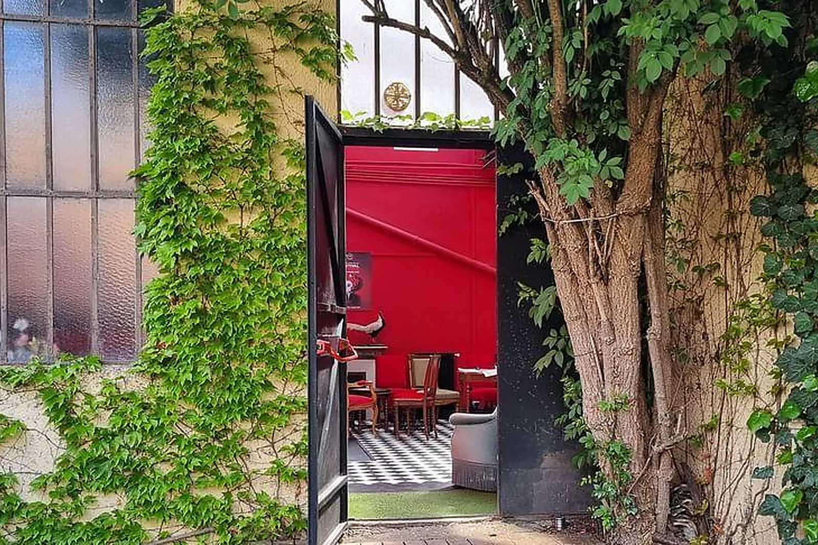 Lieux événementiels, THÉÂTRE DE LA PETIT RUE