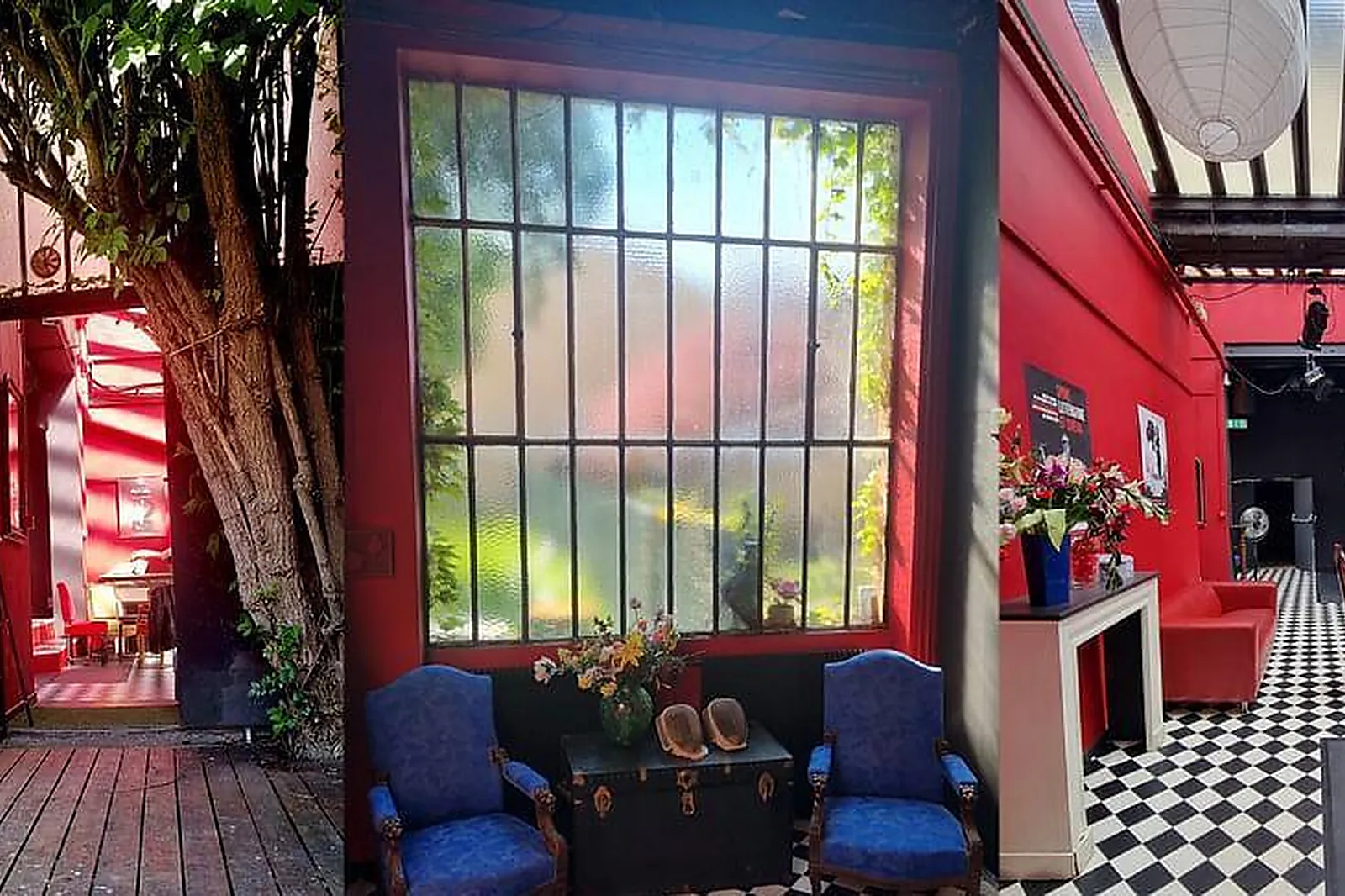 Lieux événementiels, THÉÂTRE DE LA PETIT RUE