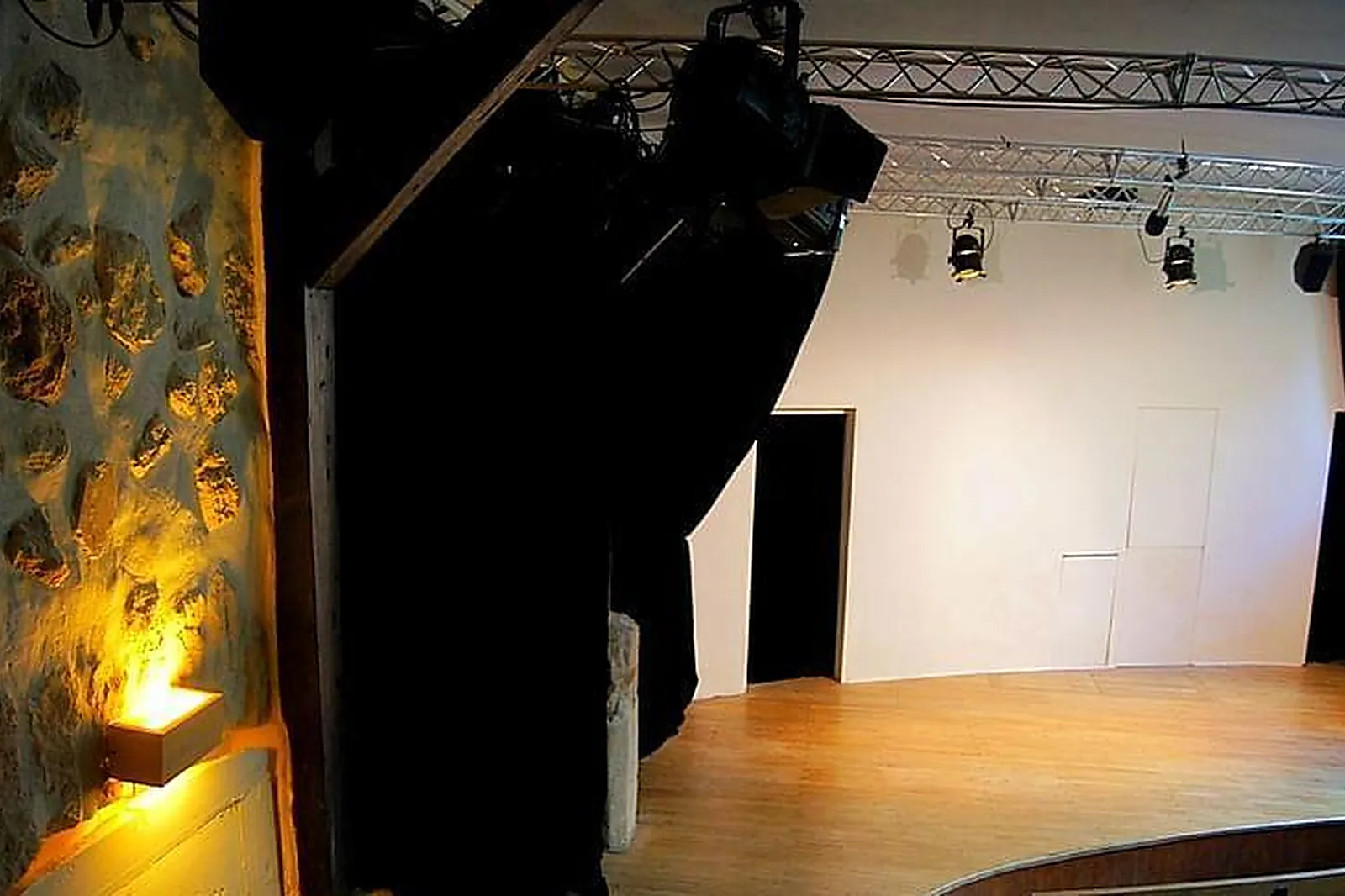 Lieux événementiels, GALERIE CHAPON 2