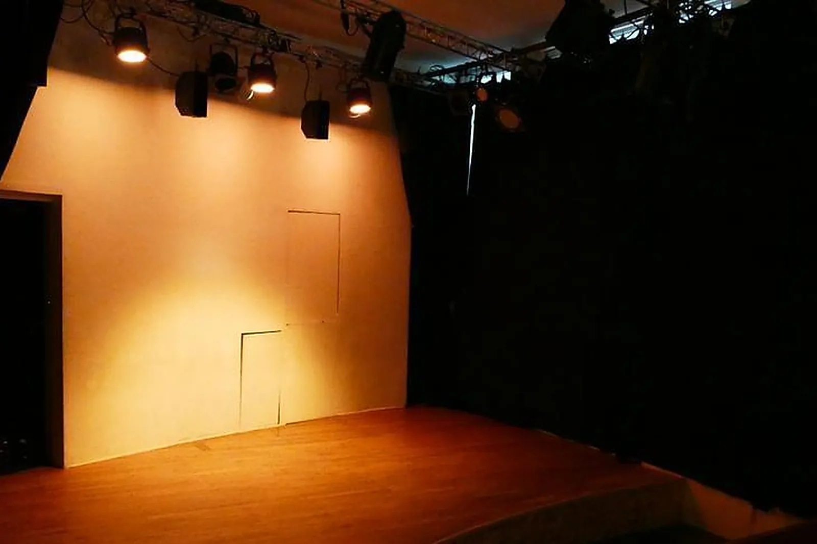 Lieux événementiels, GALERIE CHAPON 2