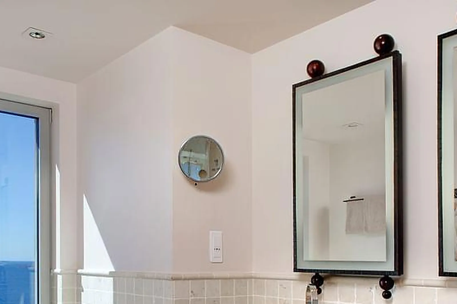 Lieux événementiels, LASER WORLD ARCUEIL