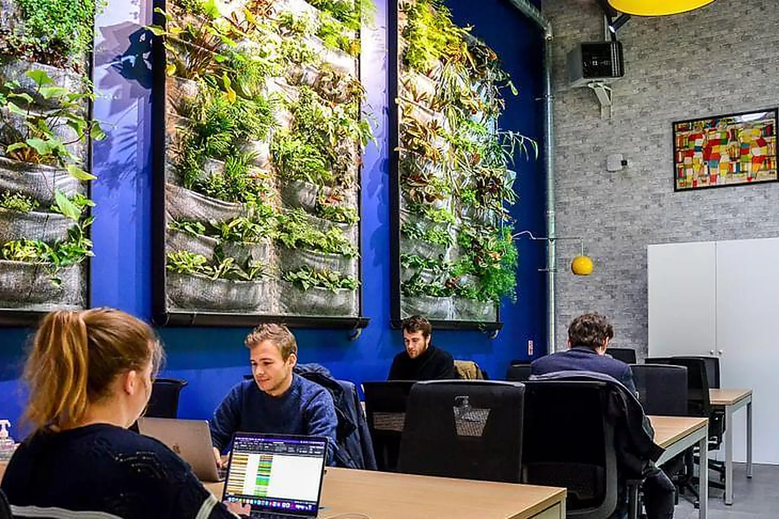 Lieux événementiels, TODAY