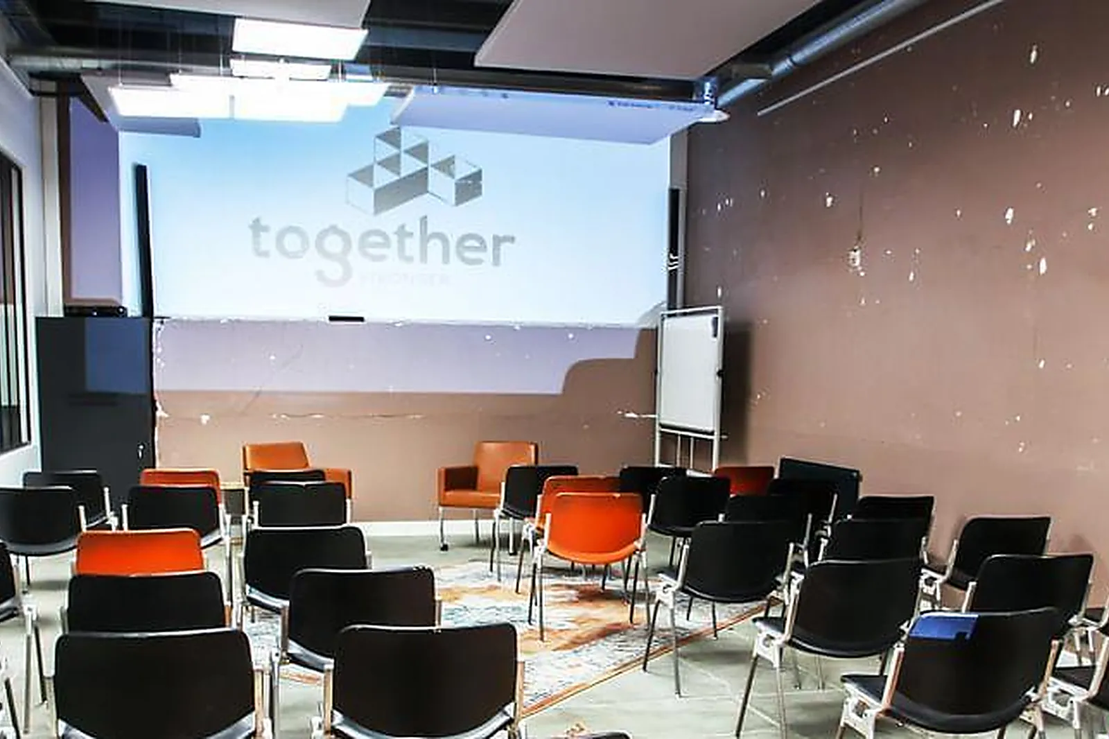 Lieux événementiels, TOGETHER MARTEL