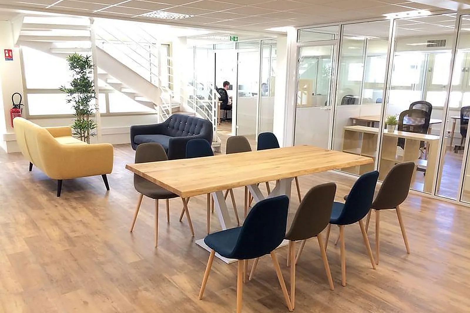 Lieux événementiels, TOGETHER WORKIN CARDINET