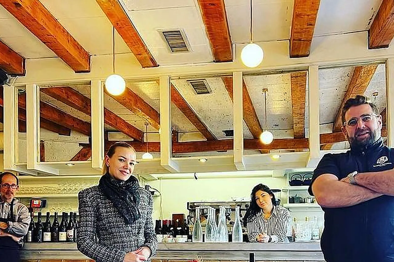 Lieux événementiels, TONTON