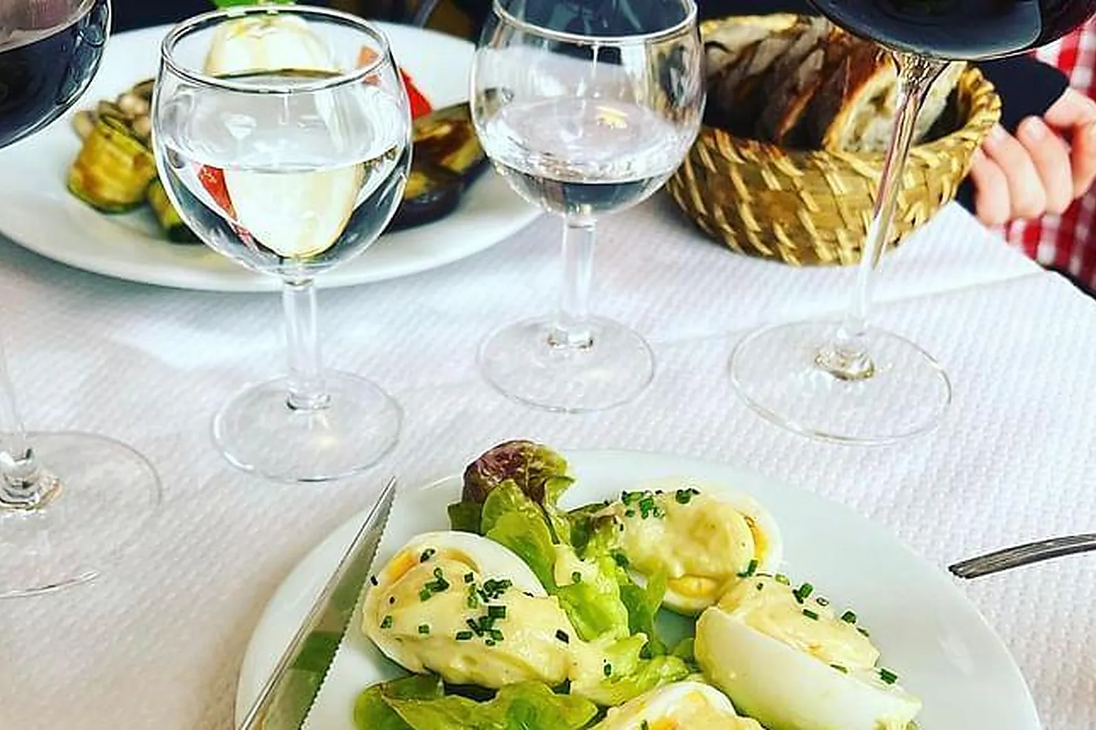 Lieux événementiels, TONTON