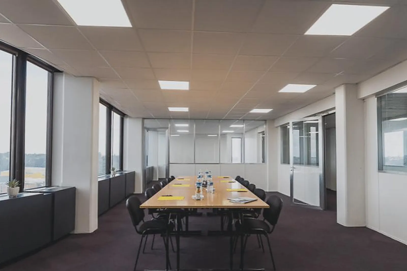 Lieux événementiels, IBIS ROUGE TOURS