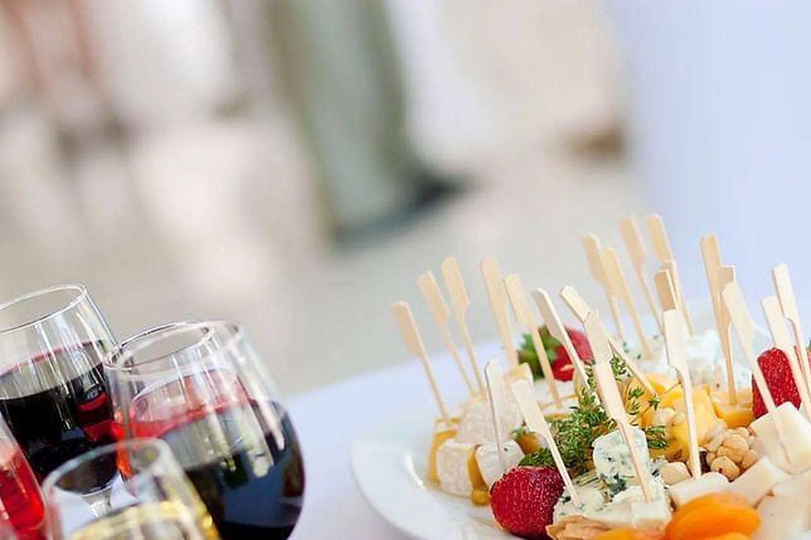 Lieux événementiels, TOURS À TABLE