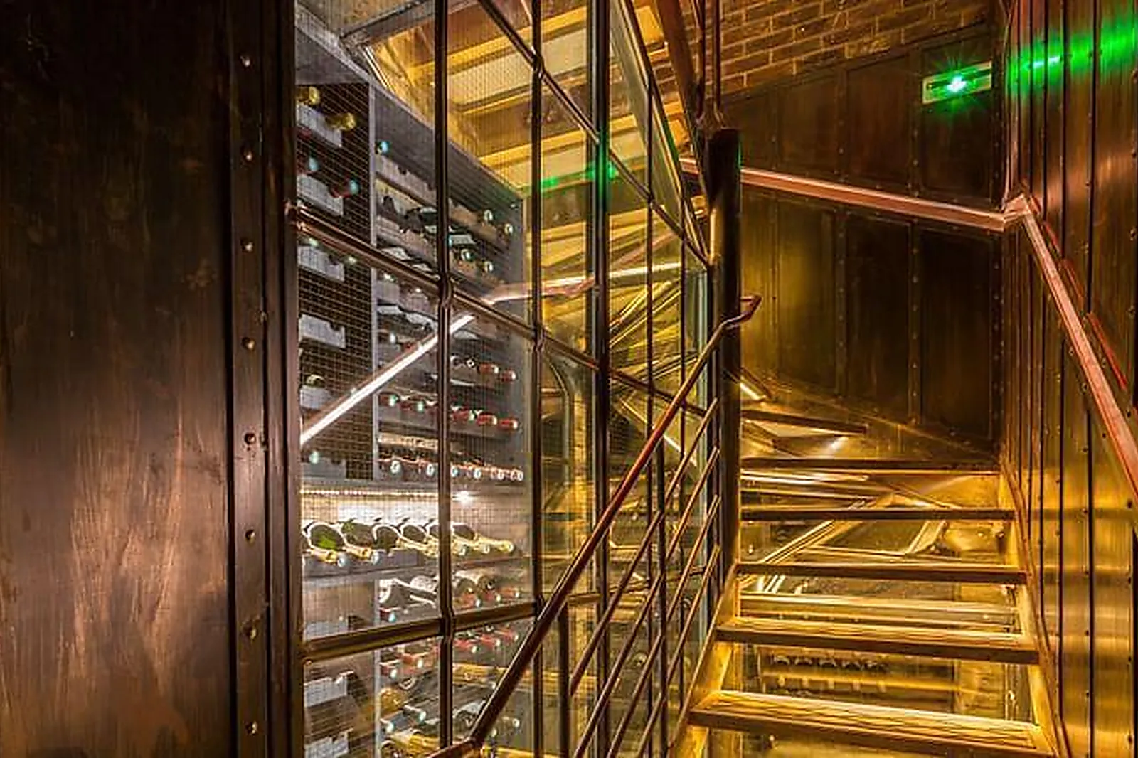 Lieux événementiels, TRADER'S