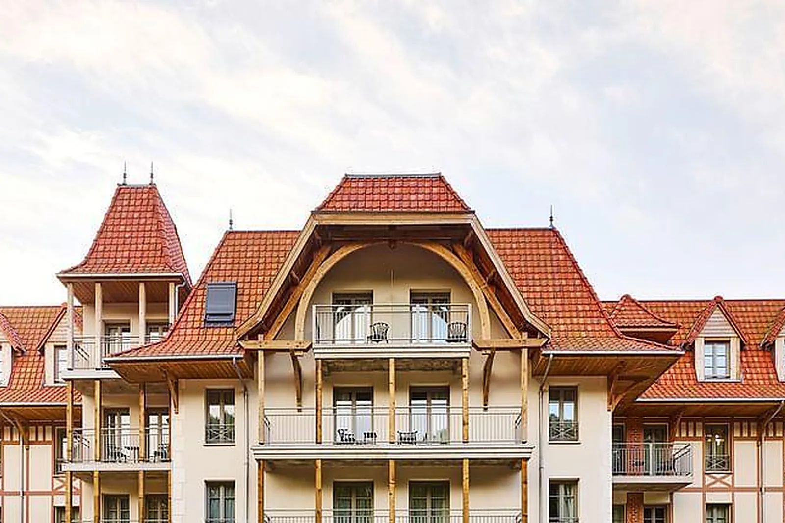 Lieux événementiels, TRIBE LE TOUQUET****