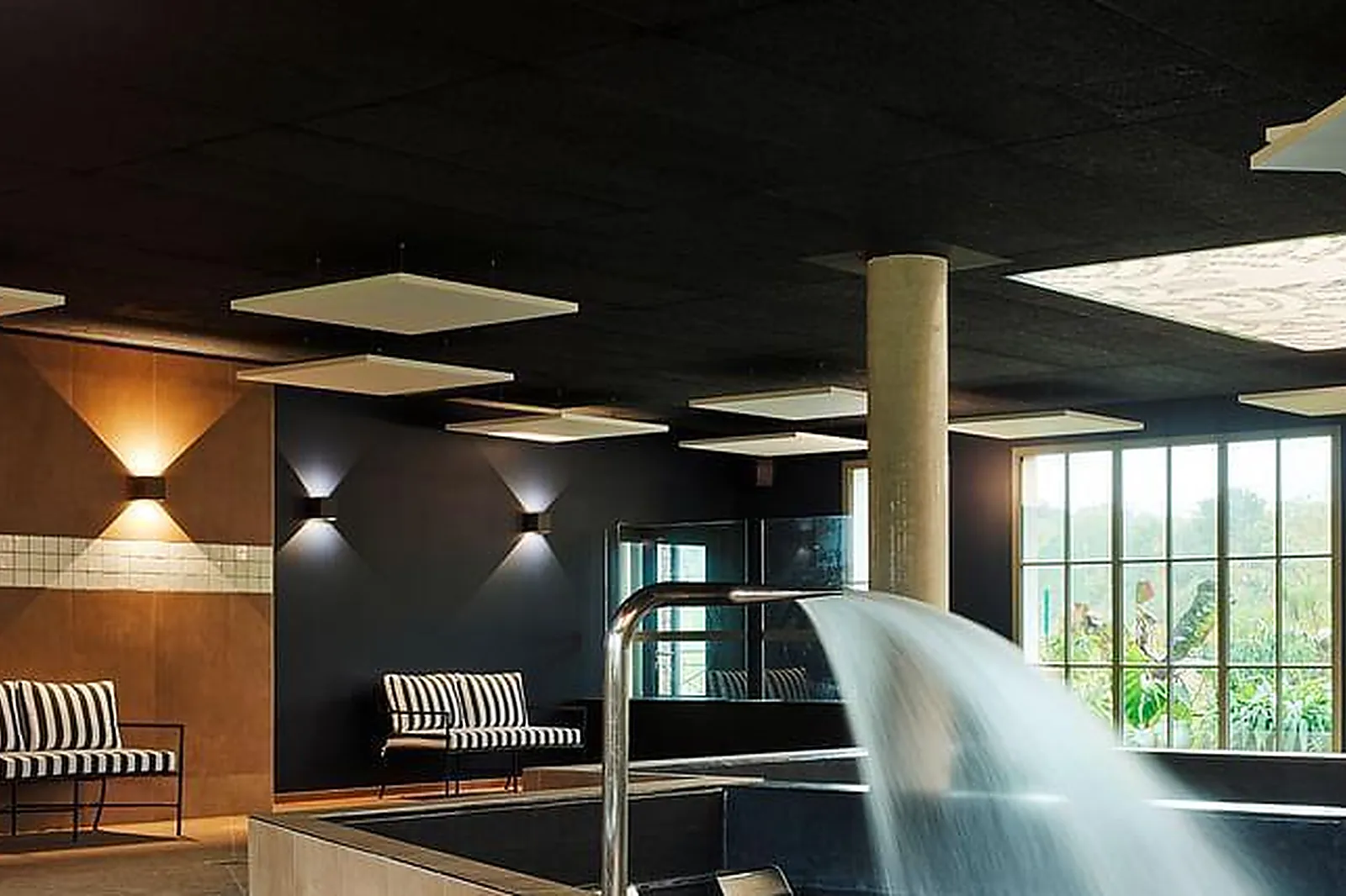 Lieux événementiels, TRIBE LE TOUQUET****