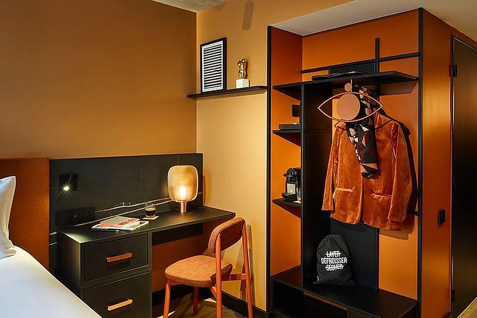 Lieux événementiels, TRIBE PARIS SAINT OUEN ****