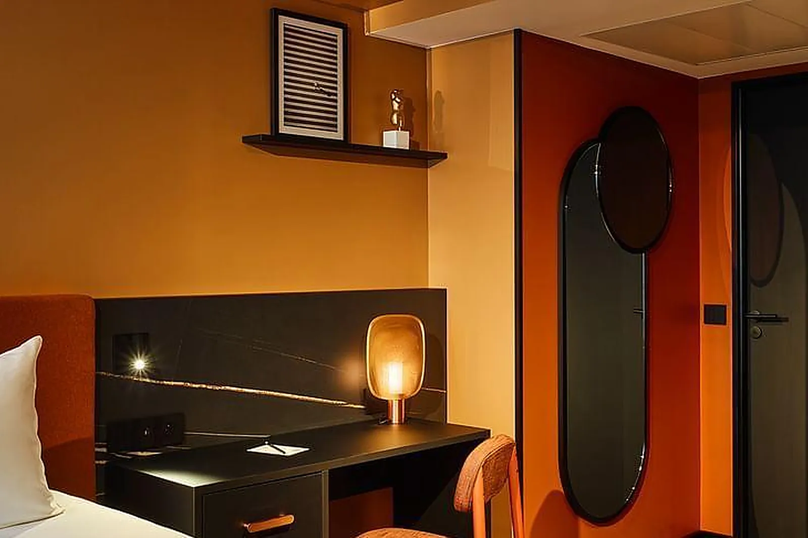 Lieux événementiels, TRIBE PARIS SAINT OUEN ****