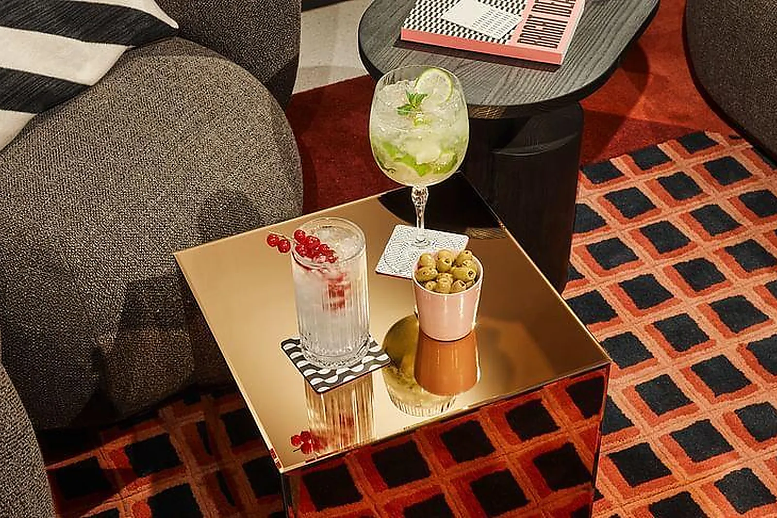 Lieux événementiels, TRIBE PARIS SAINT OUEN ****