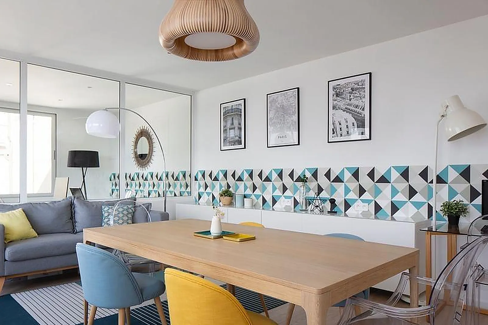 Lieux événementiels, UNE MAISON BLEUE SAINT-LAZARE