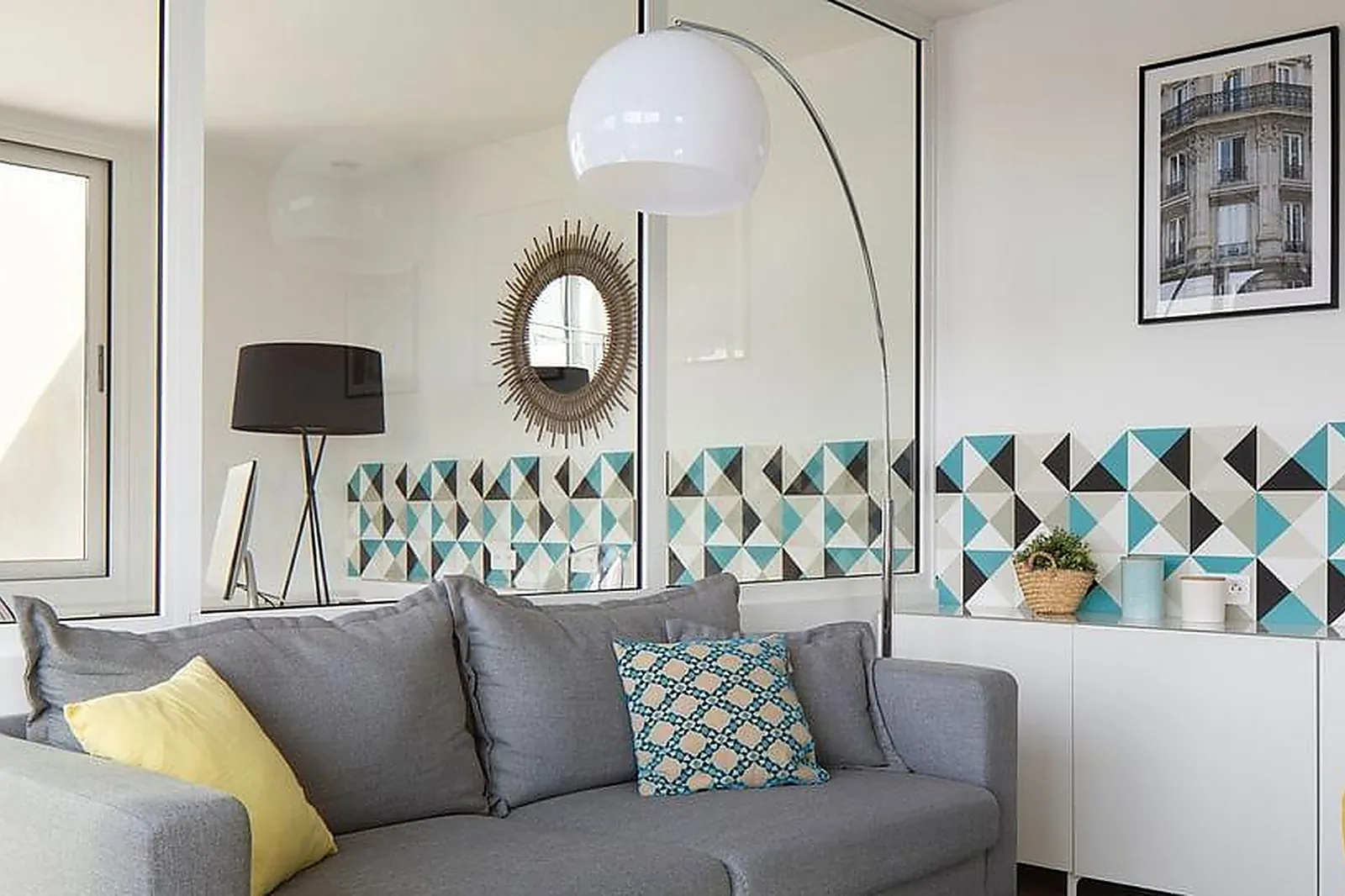 Lieux événementiels, UNE MAISON BLEUE SAINT-LAZARE