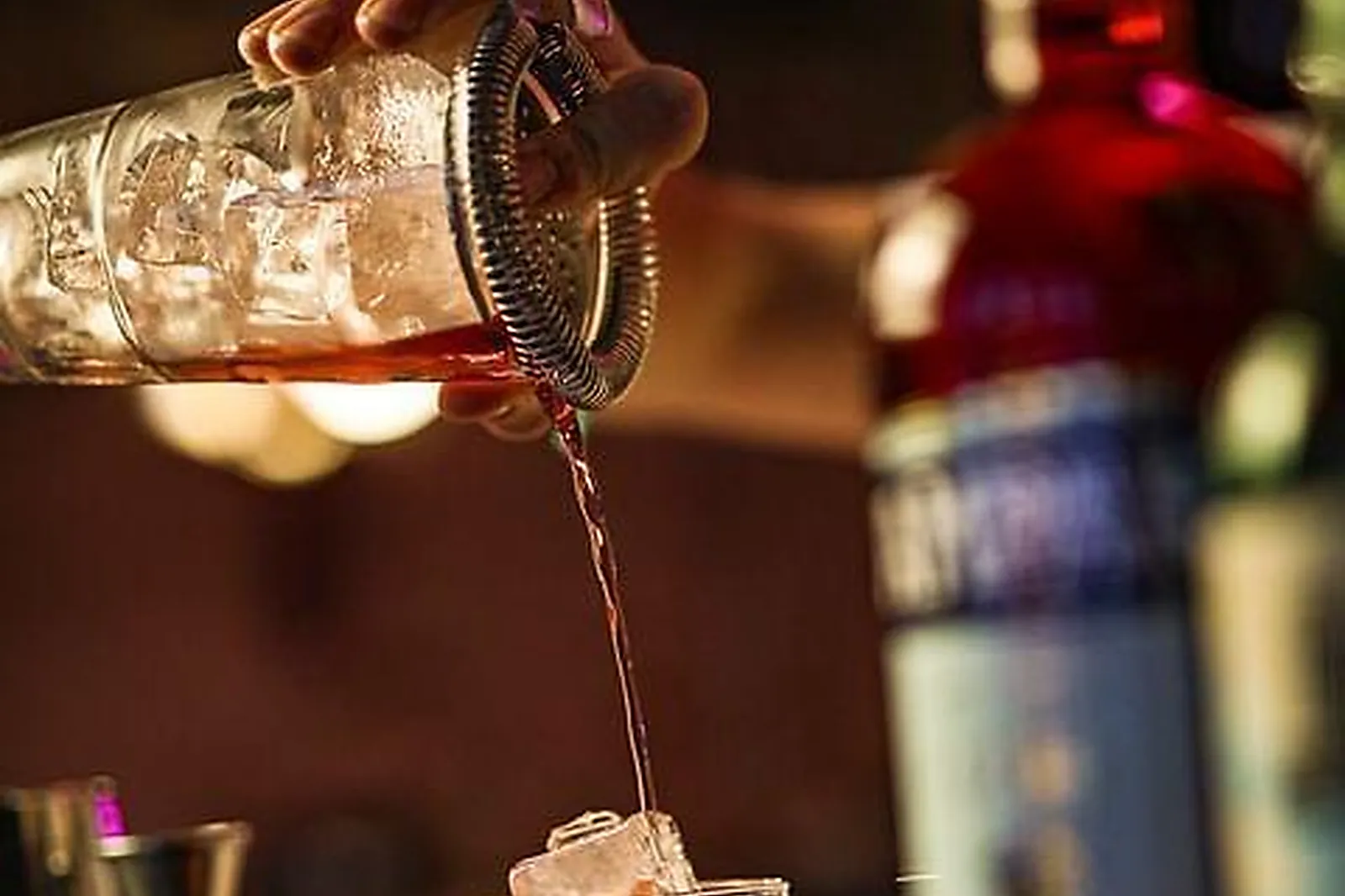 Lieux événementiels, UNE MAISON DANS PARIS