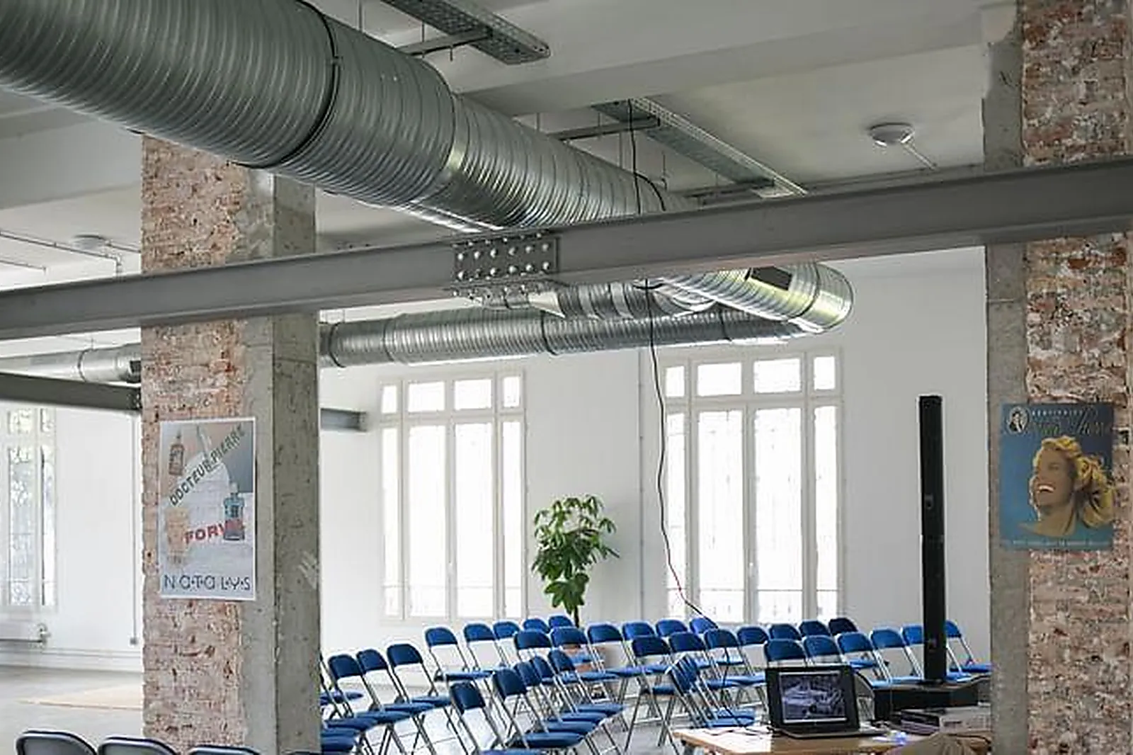 Lieux événementiels, SALLE DE LA FONTAINE ROYALE