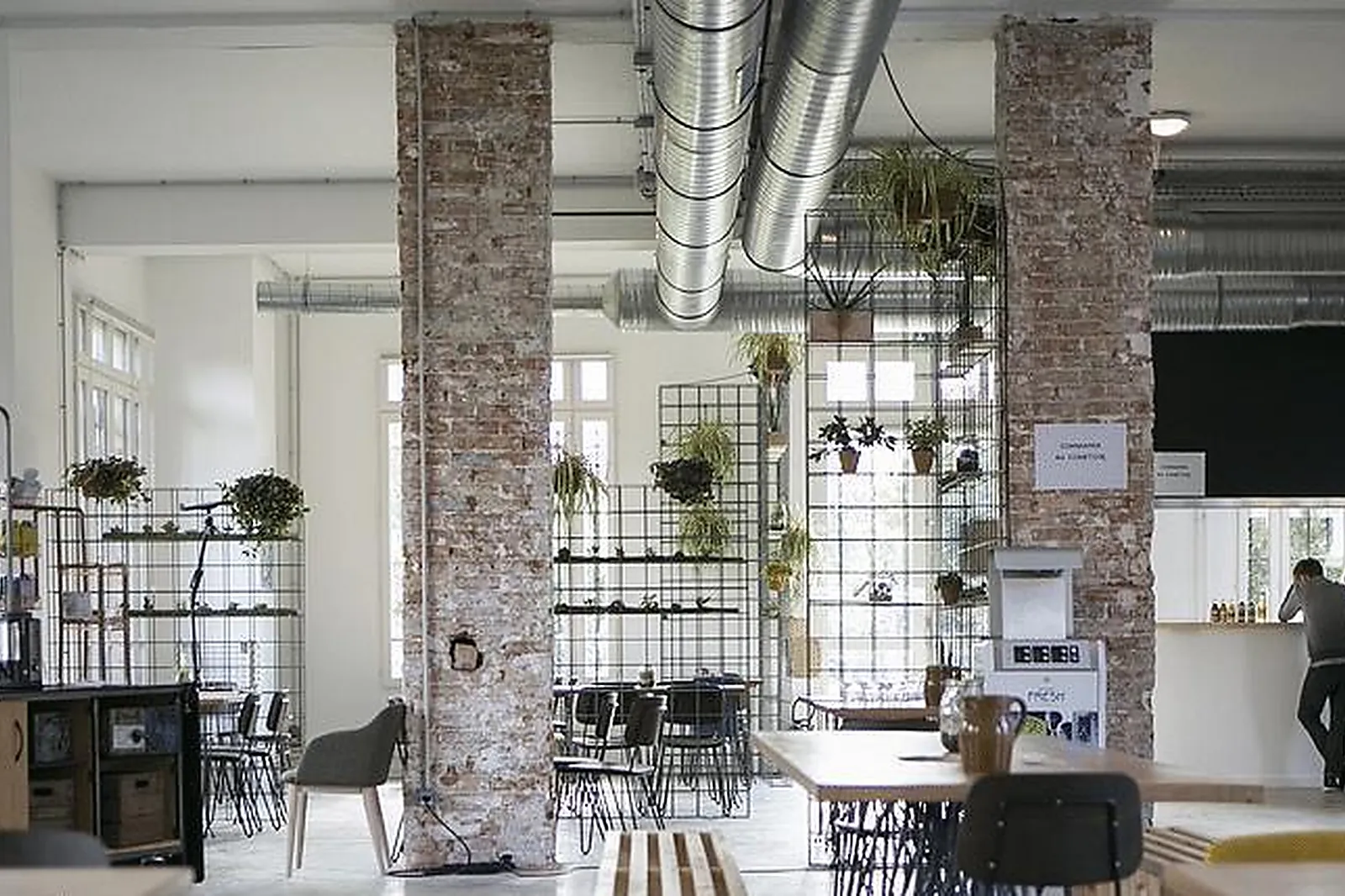 Lieux événementiels, SALLE DE LA FONTAINE ROYALE