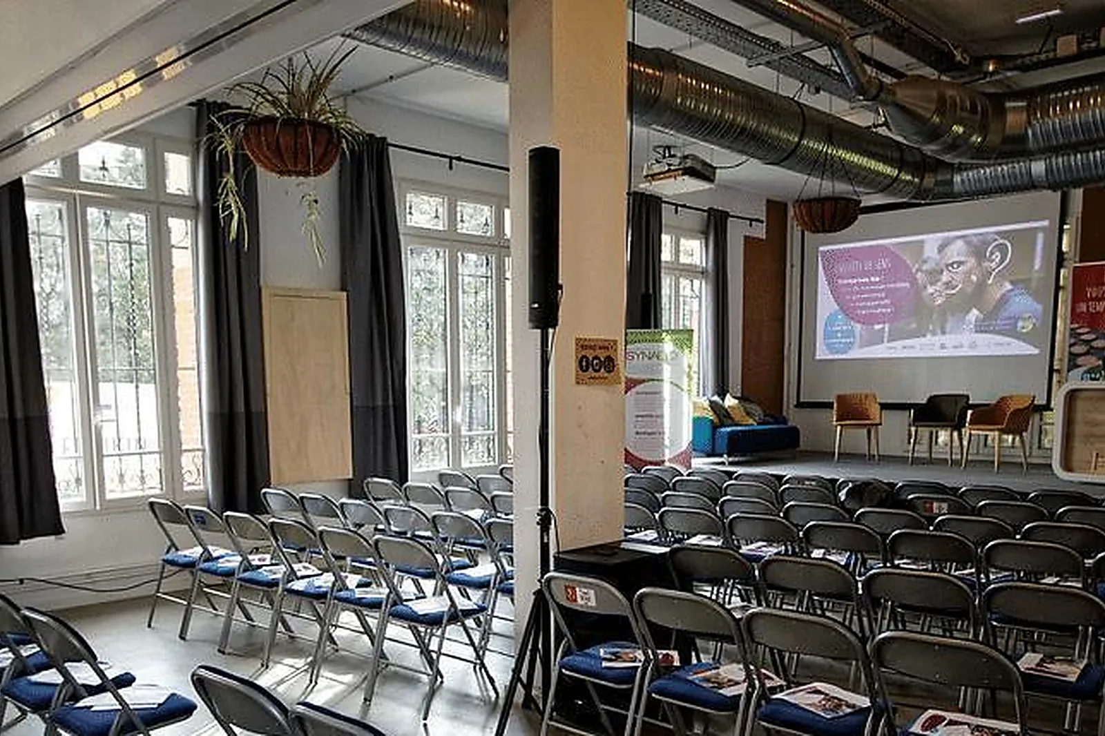 Lieux événementiels, SALLE DE LA FONTAINE ROYALE