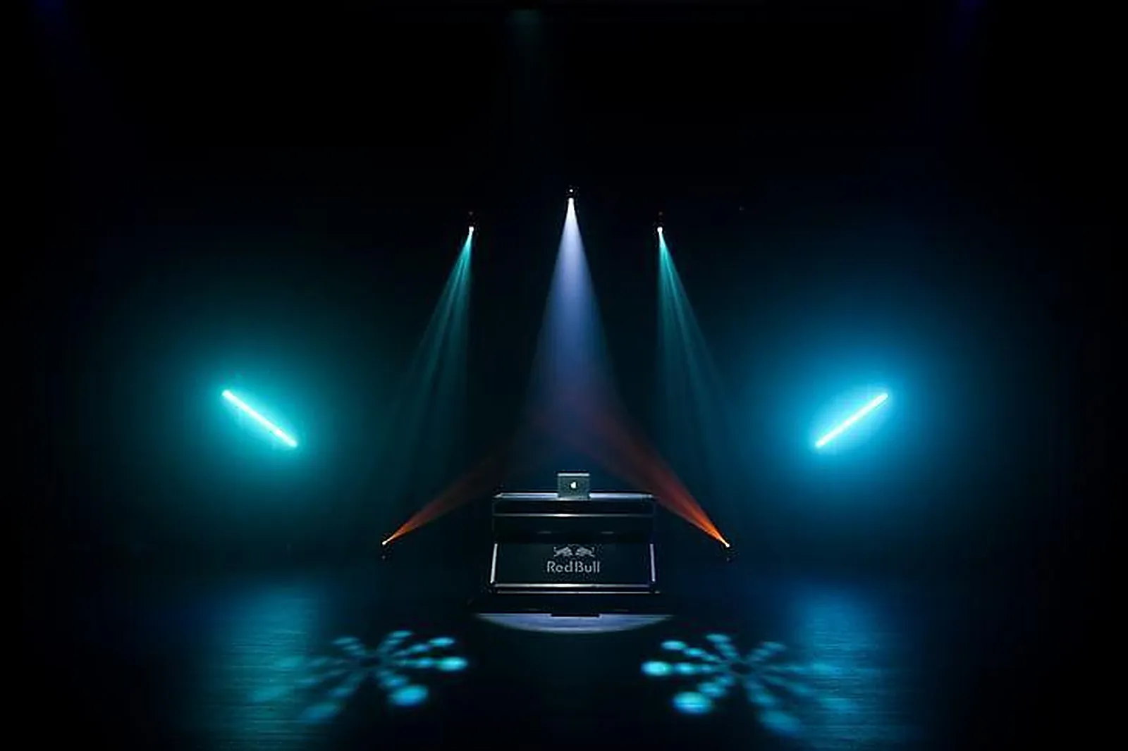 Lieux événementiels, UPPERNATION STUDIO