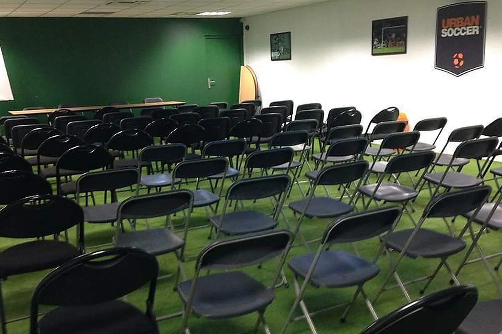 Lieux événementiels, URBAN SOCCER - LA DÉFENSE