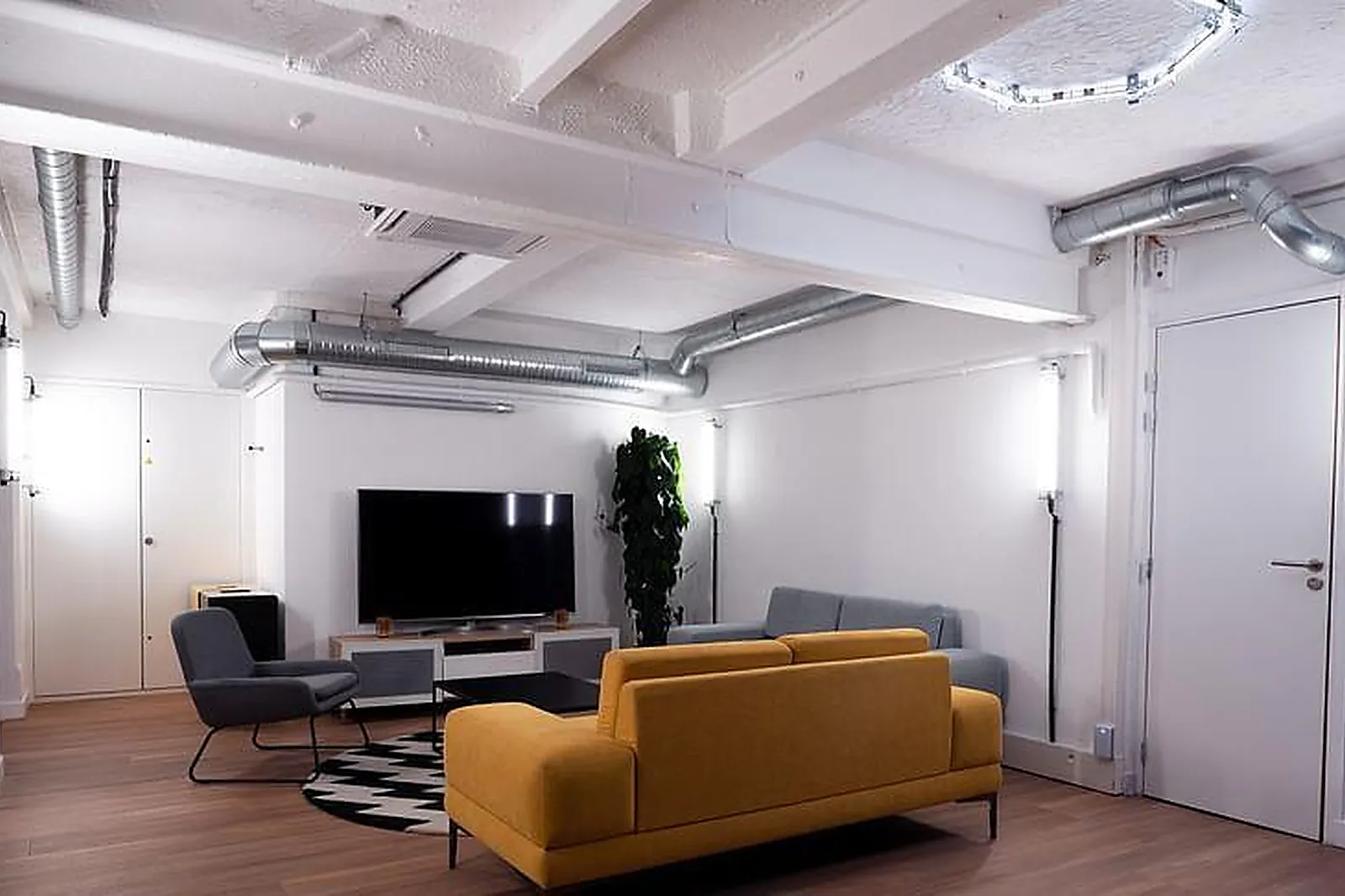 Lieux événementiels, V.HIVE