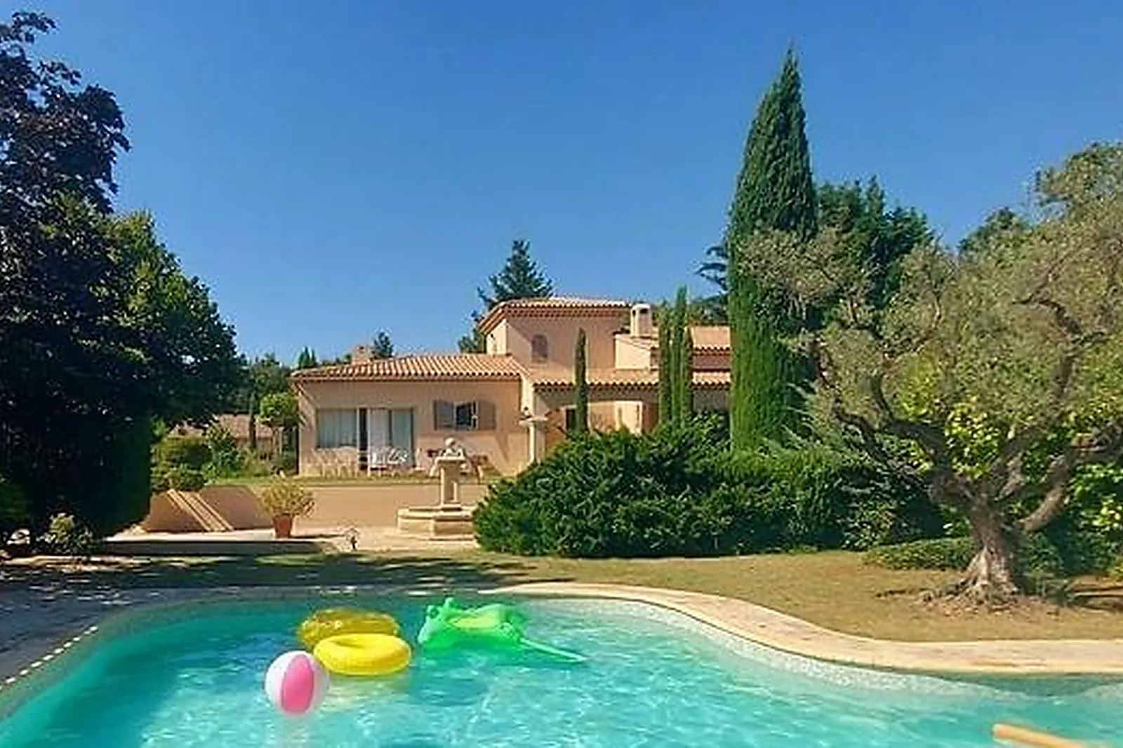 Lieux événementiels, VILLA H