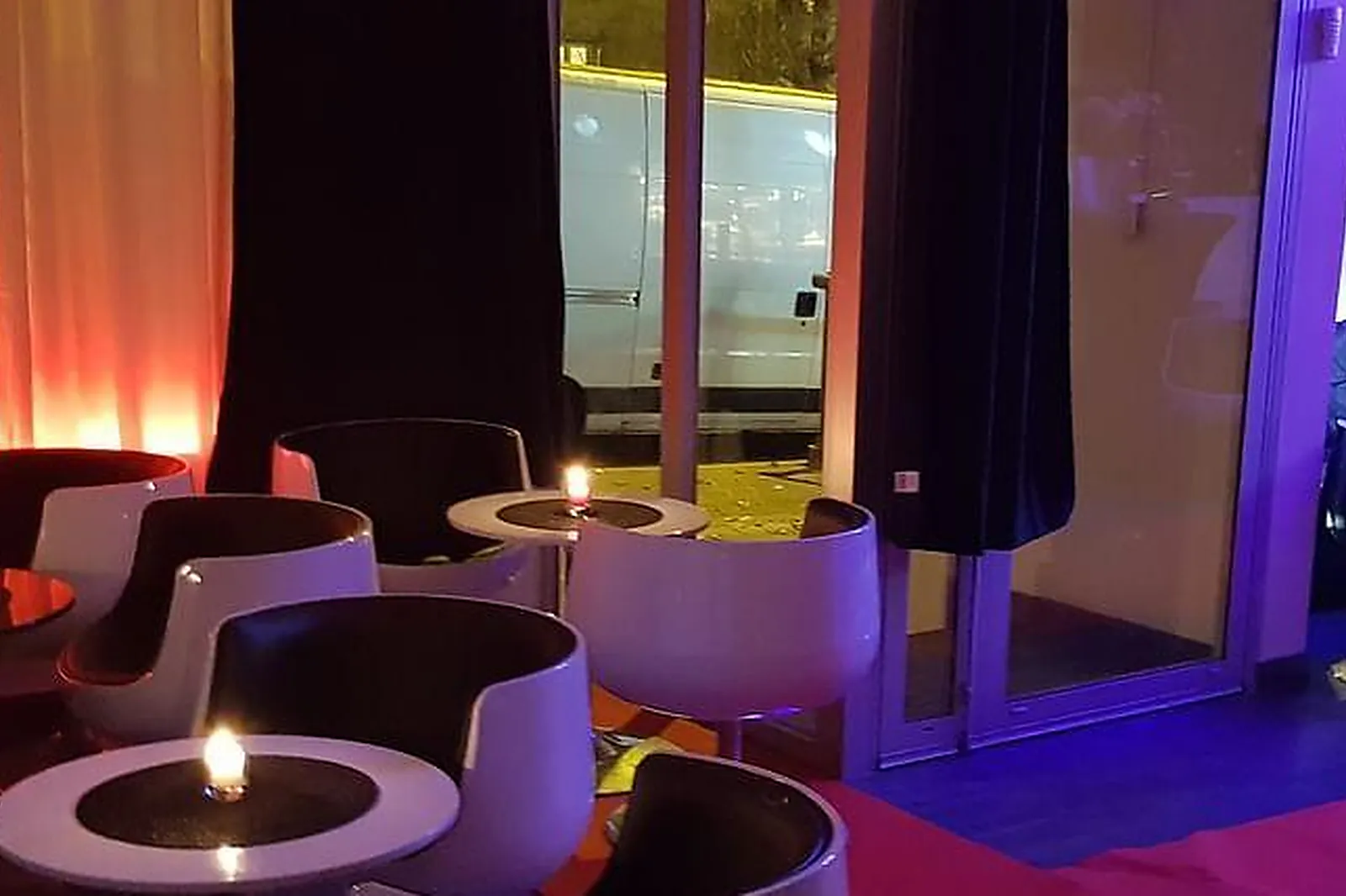 Lieux événementiels, VIP LOUNGE DD