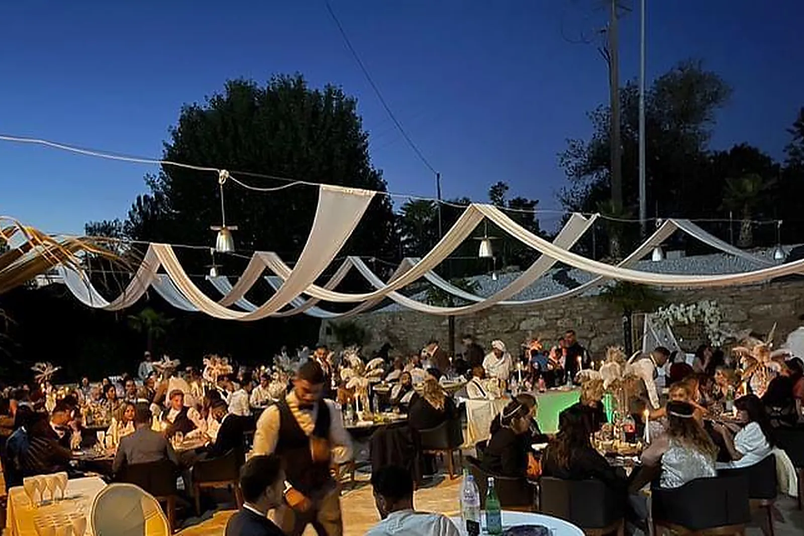 Lieux événementiels, VIA ITALIA