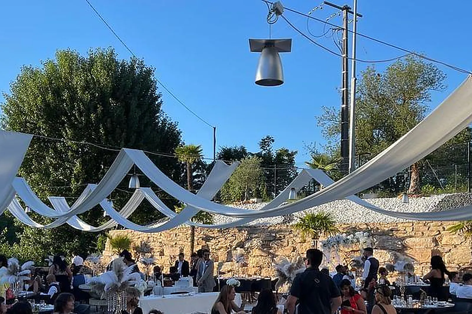 Lieux événementiels, VIA ITALIA