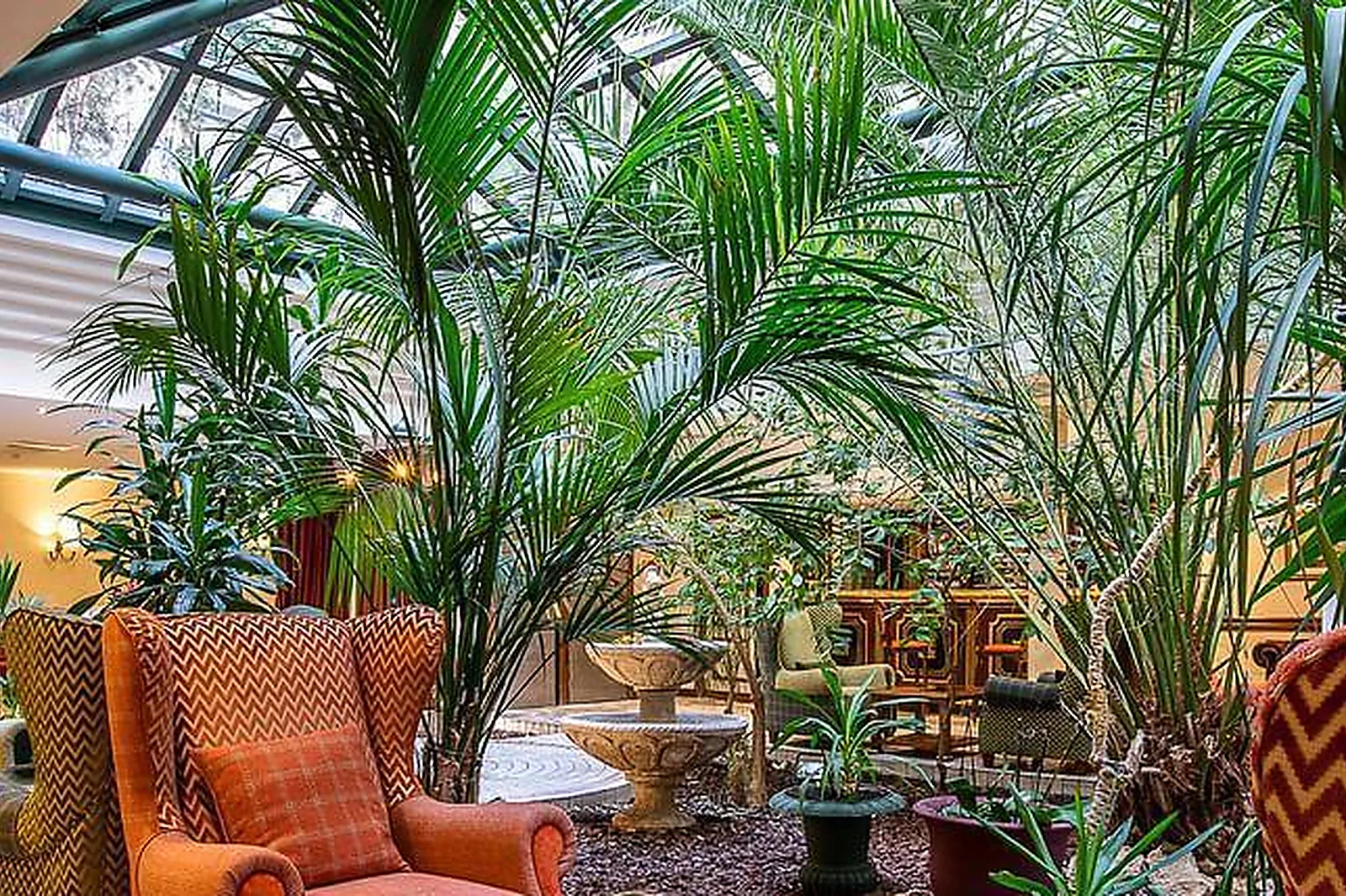 Lieux événementiels, SALLE DE RÉUNION & FORMATION DANS BOUTIQUE À MONTMARTRE