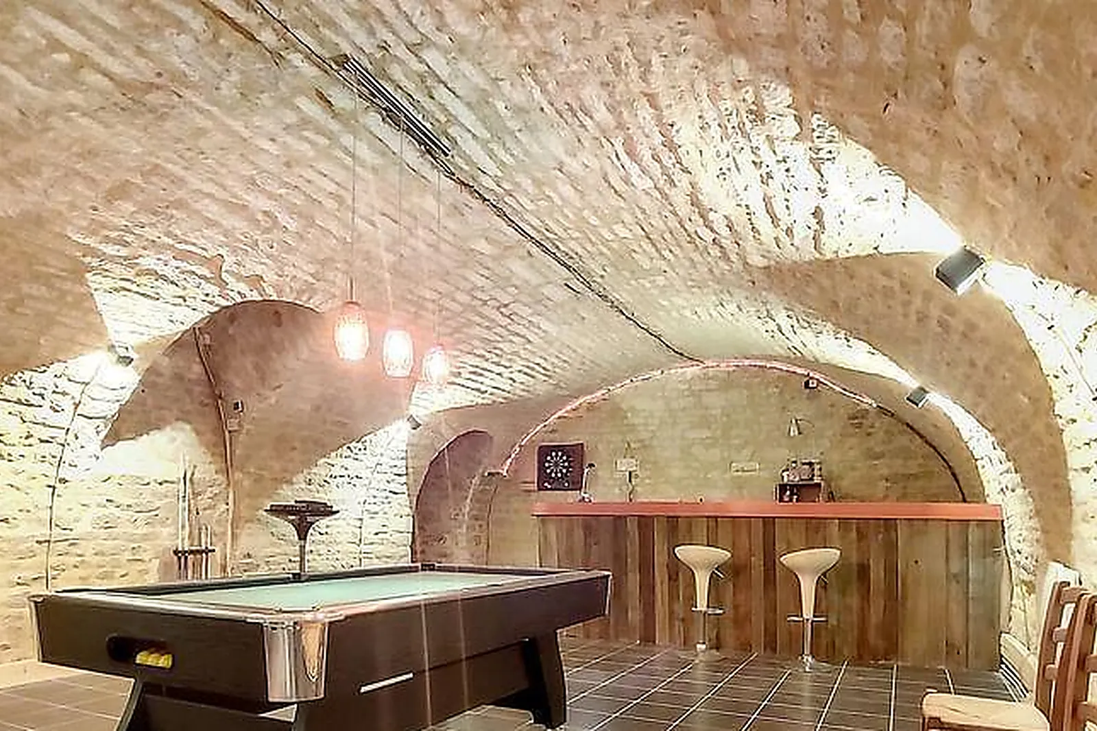 Lieux événementiels, VILLA DISCOTHÈQUE