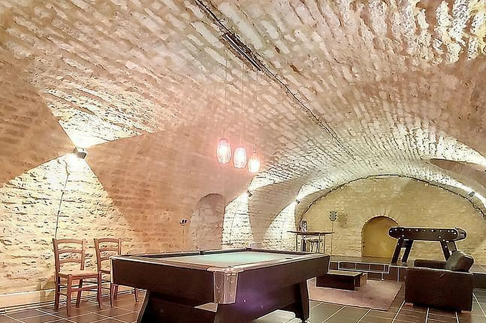 Lieux événementiels, VILLA DISCOTHÈQUE