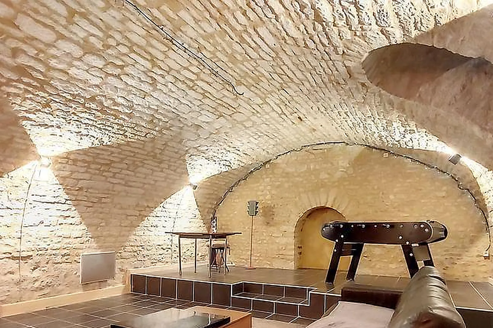 Lieux événementiels, VILLA DISCOTHÈQUE