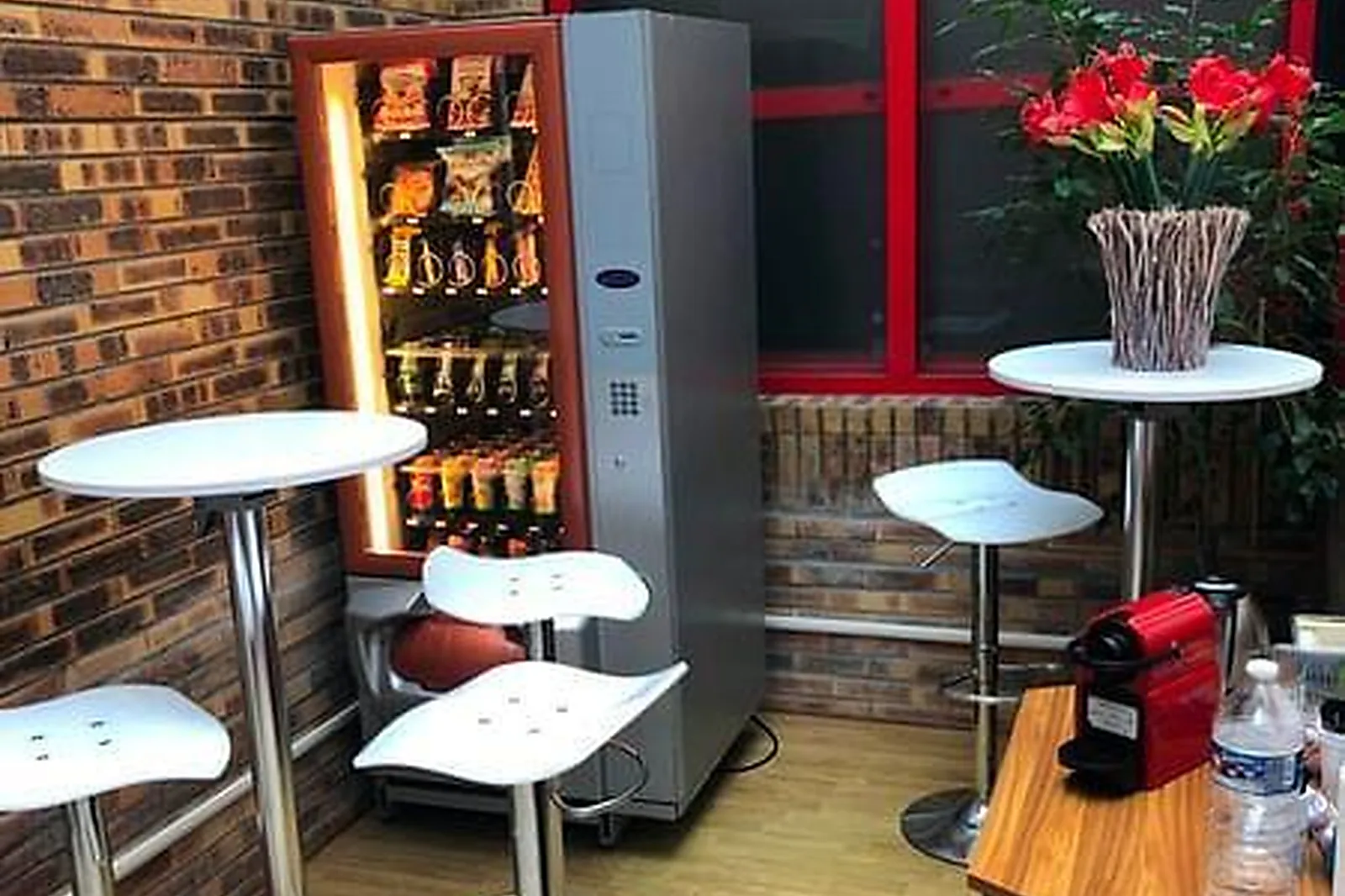 Lieux événementiels, BUREAU PROCHE GARE