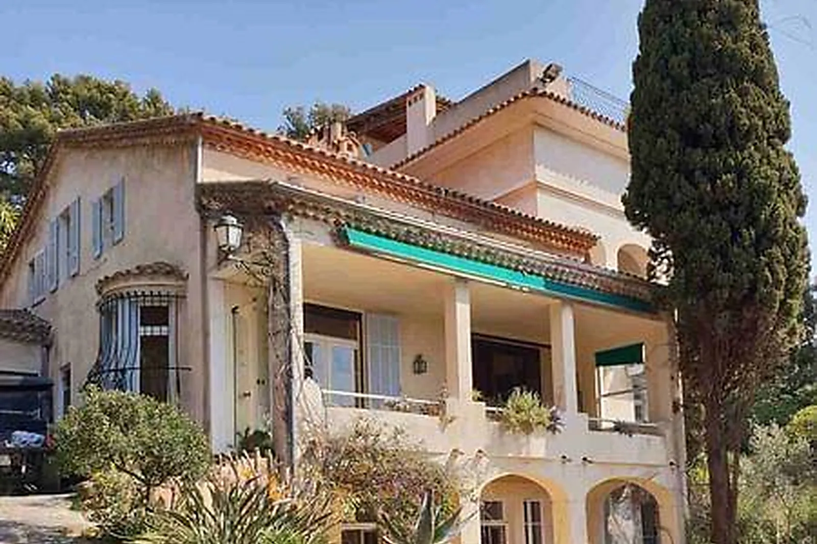 Lieux événementiels, VILLA LA RENARDE