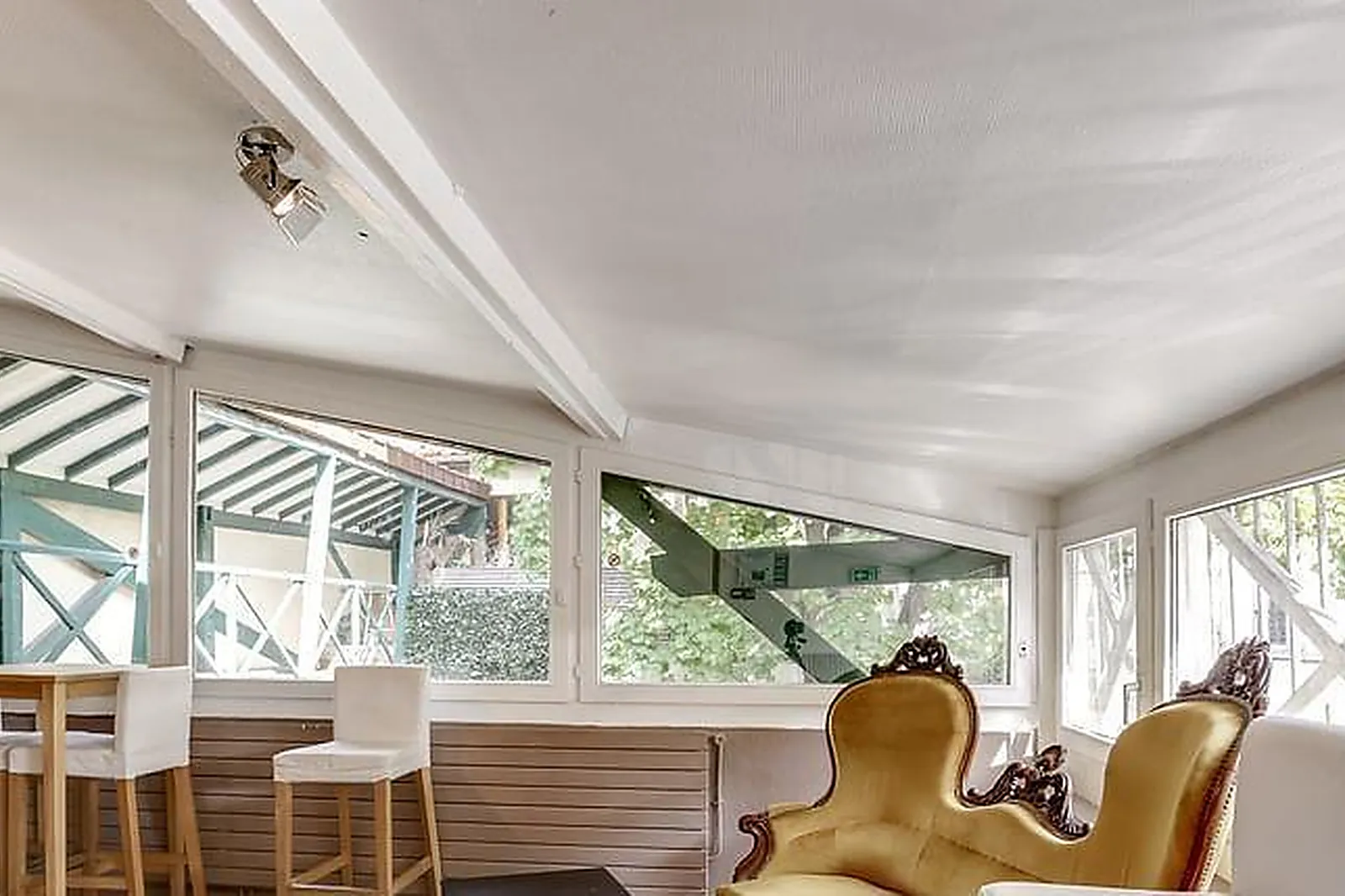 Lieux événementiels, HOTEL THE ORIGINALS LE CHÂTEAU DE LA ROQUE